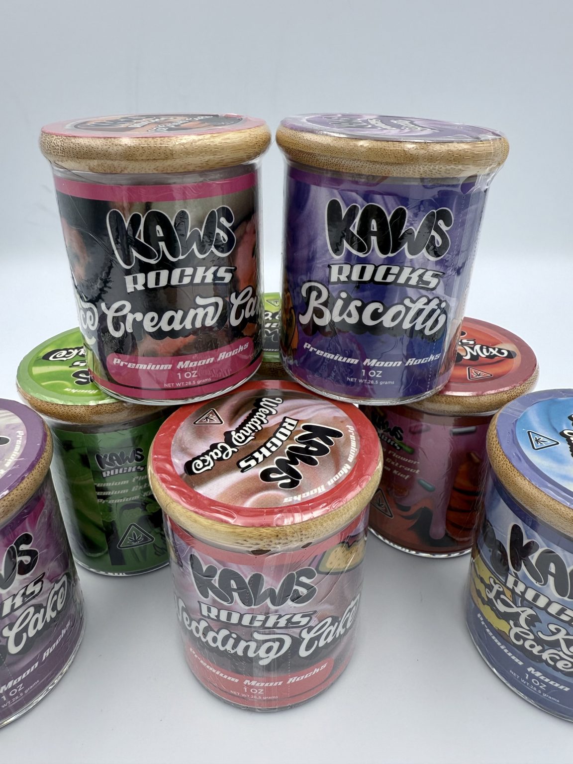 P08 Kaws Moonrocks 1oz (16/Case)