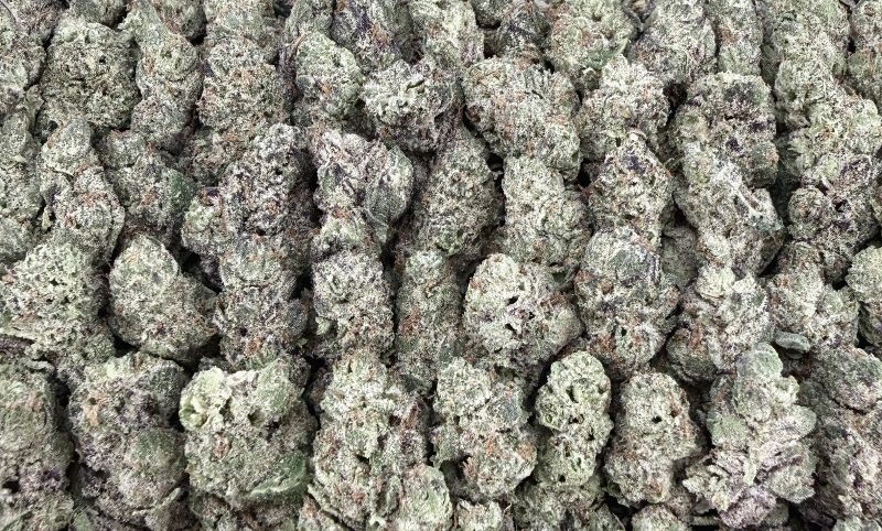 S07 Purple Cream Cake Smalls